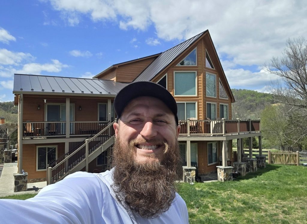 Energy Windows installs Metal Roofing
